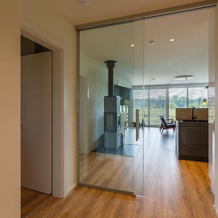 Apartman Na Golfu Челадна Екстер'єр фото